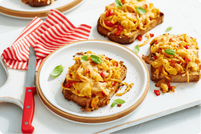 Spaghetti Scrambled Eggs with Toast